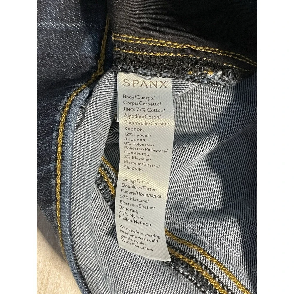 Spanx Cropped Flare Fringe Pull‎ On Denim Jeans Size Small Medium Wash